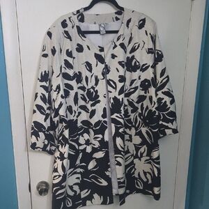 SilkLand Monochrome Floral Jacket